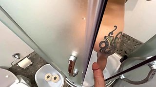 Sneaking on My Sexy Roommate in the Shower and Getting Handj