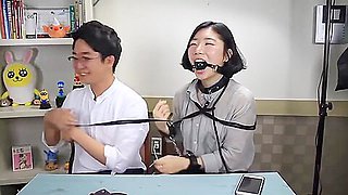 Koreans Try 50 Shades Style Bondage