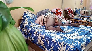 Big Ass MILF Zona901 Masturbates Her Juicy Pussy and Cums Hard Everyday