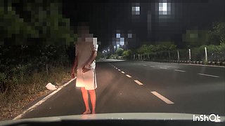 Hot Bhabhi Fucking Stranger on Road