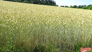 Deutsches Luder Im Kofferraum Geknallt