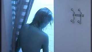 PREMIUMGFS - Douche teenager faps getting lathered up (Lexy Lohan)