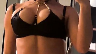Brunette Solo Webcam Masturbation
