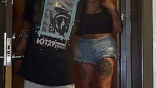 A Thikk Hott Groupie Getz Her Feet Fucked by Her Fav Rapper