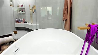 Wet and wild masturbation session with buxom blonde beauty