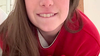 Desperate piggy gaped her asshole for dada