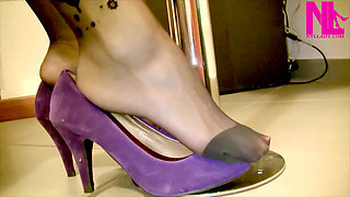 Shoeplay in Violet Soft Pumps and Black Butterflied Pantyhose