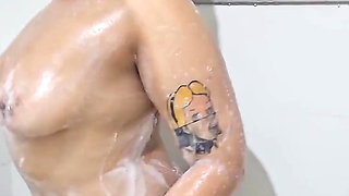 Mature Woman Doesn't Want to Fuck in the Shower