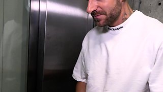 German neighbor persuades to blow job in the stairwell
