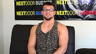 Spex buff wanking his bigdick POV