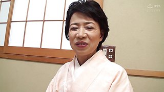 M615G04 Kimono Beautiful Mature Woman makes AV debut!