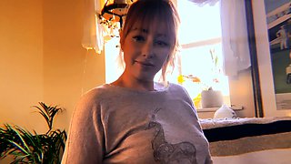 Romanian amateur webcam teen masturbate