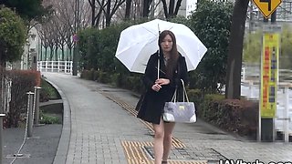 Kanako Kirimoto's Spree of Orgasms in Car in Public
