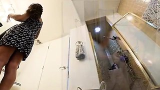 SMALL TIT BRUNETTE TATTOOED TEEN GIRLFRIEND CAUGHT IN SHOWER