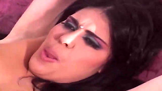 Mature Brunette Stretched Wide in Intense Retro Pounding