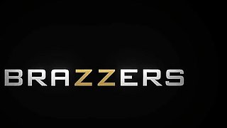 Oiled Up Nuru Rubdown.Sisi Rose / Brazzers