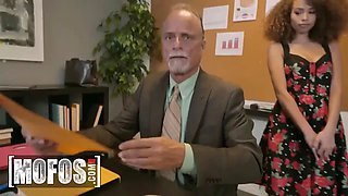 Mofos - manager’ daughter Cecilia Lion takes it deep in missionary in the office and gets a huge facial cumshot