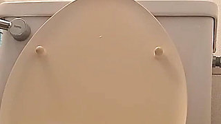Mature Women's Pee Videos: 2-hour Summary