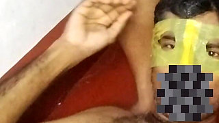 Sri Lankan Girl Peeing on Her Boy Friend Face Funny Scene,