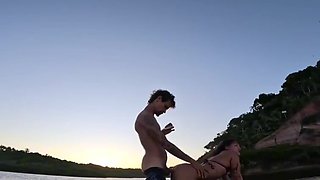 Having romp while paragliding