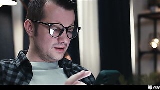 Freeze - alice murkovski clip