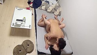 Beautiful Milfs Only: Picking Up Ordinary Ladies Hanging Around The Streets Vol. 2-6