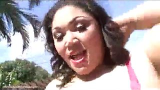 Anastasia Vanderbust by the pool