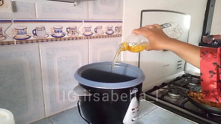 Mukbang and Fucking in the Kitchen