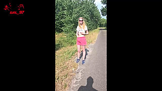 Horny Outdoor Fuck in the Field with Huge Facial