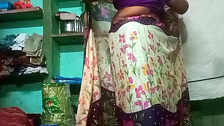 Tamil Aunty Having Sex with House Boss