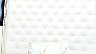 Love Chat Big Boobs Brunette Masturbating For Cam