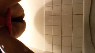 Fetish plumper in lingerie shaking her big ass in pov scene