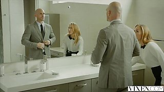 Cutesy Johnny Sins and Carter Cruise - reverse cowgirl xxx - Vixen