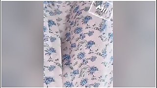 [outdoor Masturbation] A Perverted Japanese Who Secretly Exposes Pussy In A Residential Area And Is