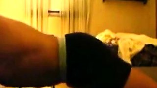 Big-Cock Hunk and Twink: Boner Test