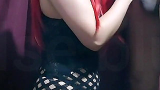 Beautiful Redhead Gets Fucked Without a Condom
