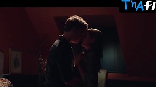 Alma Jodorowsky Real Fuck-a-thon, Orbs Sequence in In Love