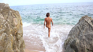 Sucking in the Beach