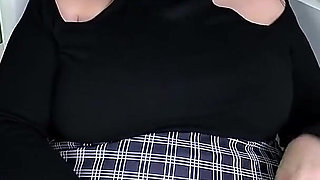 Pantyhose Foot Worship and Fucking Your Boss