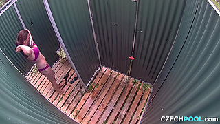 Czech Pool 9: Very Nice Natural Tits