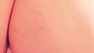 Fetish Curvy Wet Pussy MILF in Shiny Clothes