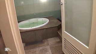 セックスと格闘技を愛する風俗嬢 2