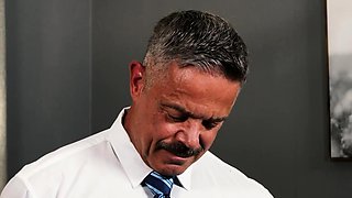 Trained my ass to be flexable into big cocks!