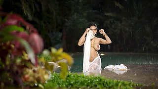 DesHiMoViE: Rashmi Naik Hardcore Shower Fuck