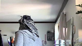 Watch this sexy fetish hoe anally toy and fist in solo