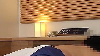 I Seduced and Got Laid! Gorgeous 30-something Masseuse Vol. 2-2