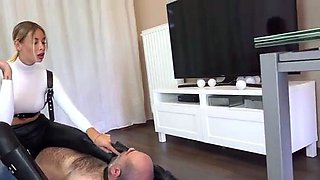 Goddess Rea - Ashtray Slave