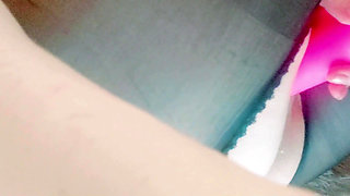 MILF in Pantyhose Playing with Vibrator