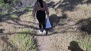 Jennyfers wild pee! I peed while climbing a mountain!
