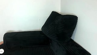 Big boob brunette masturbates on webcam